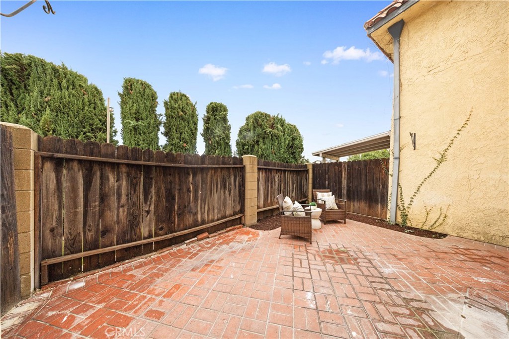 409 W Mountain View 6