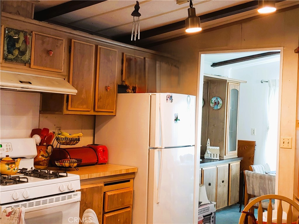 21217 Washington Street 32