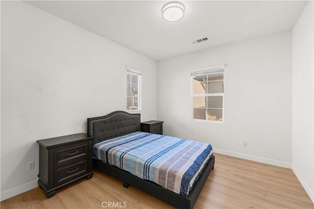 8636 Bay Laurel