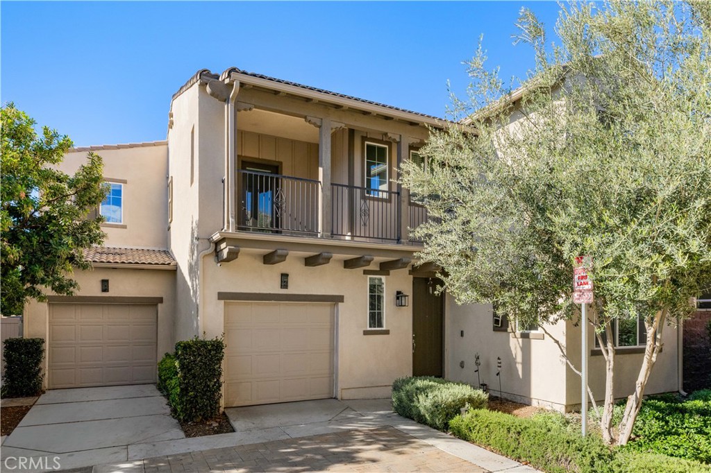 8636 Bay Laurel