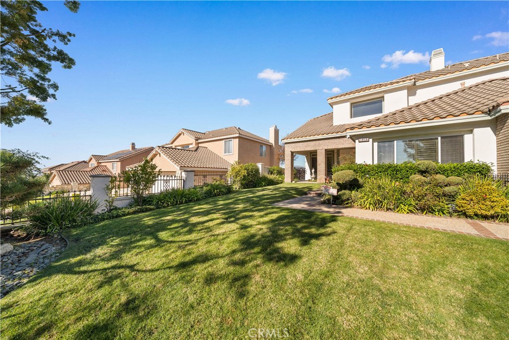 18383 Vantage Pointe