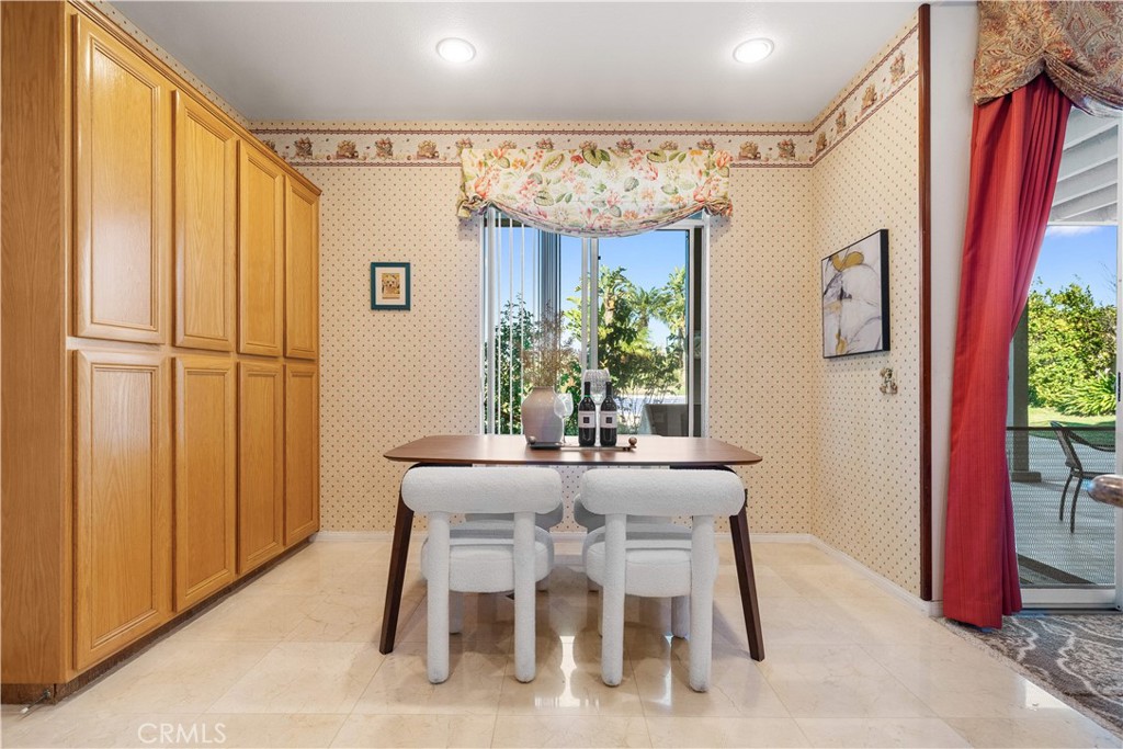 18383 Vantage Pointe