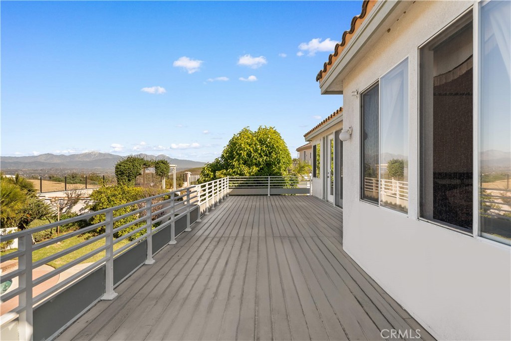 18383 Vantage Pointe