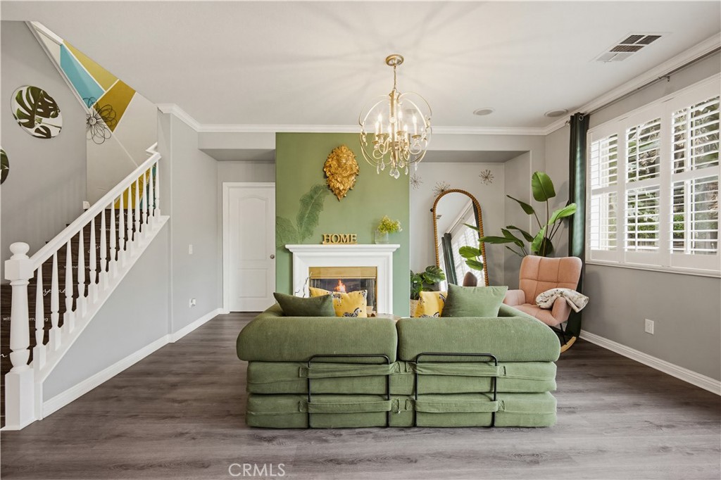25465 Hyacinth