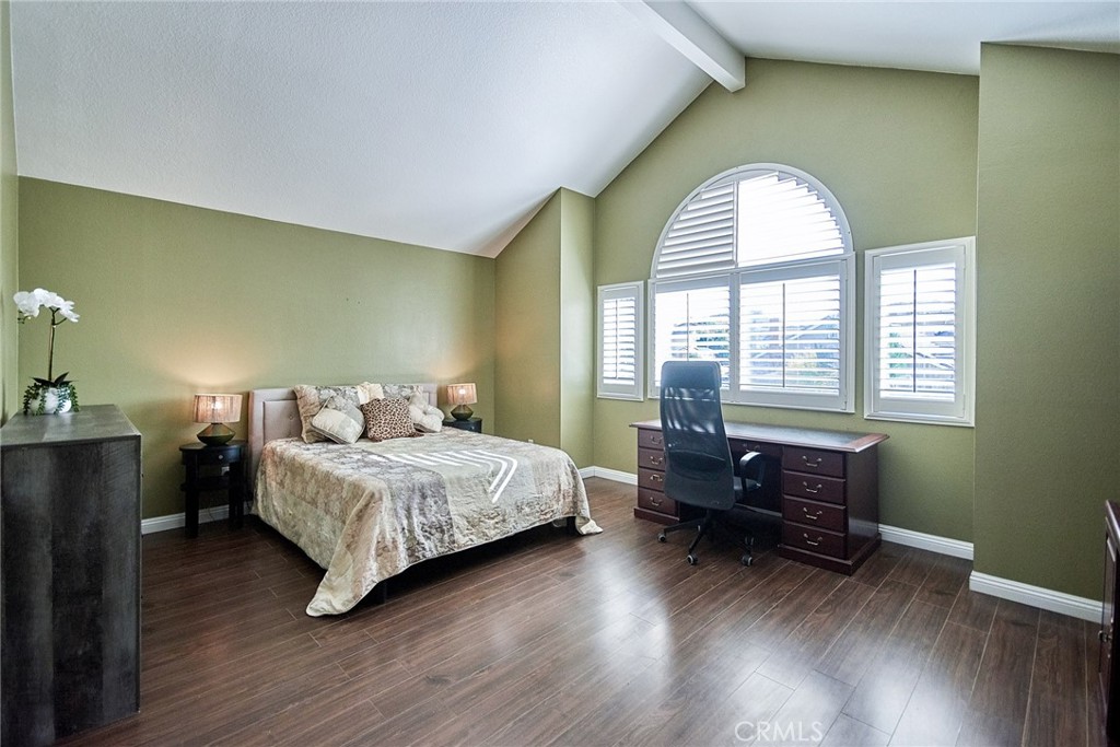 21963 E Snow Creek dr