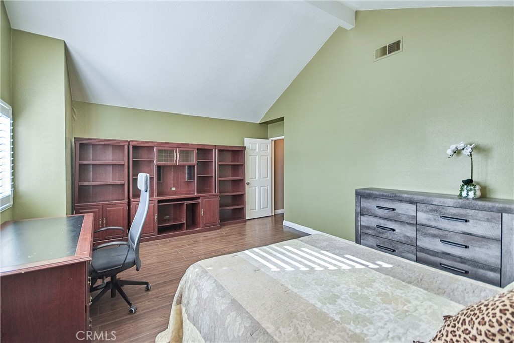 21963 E Snow Creek dr