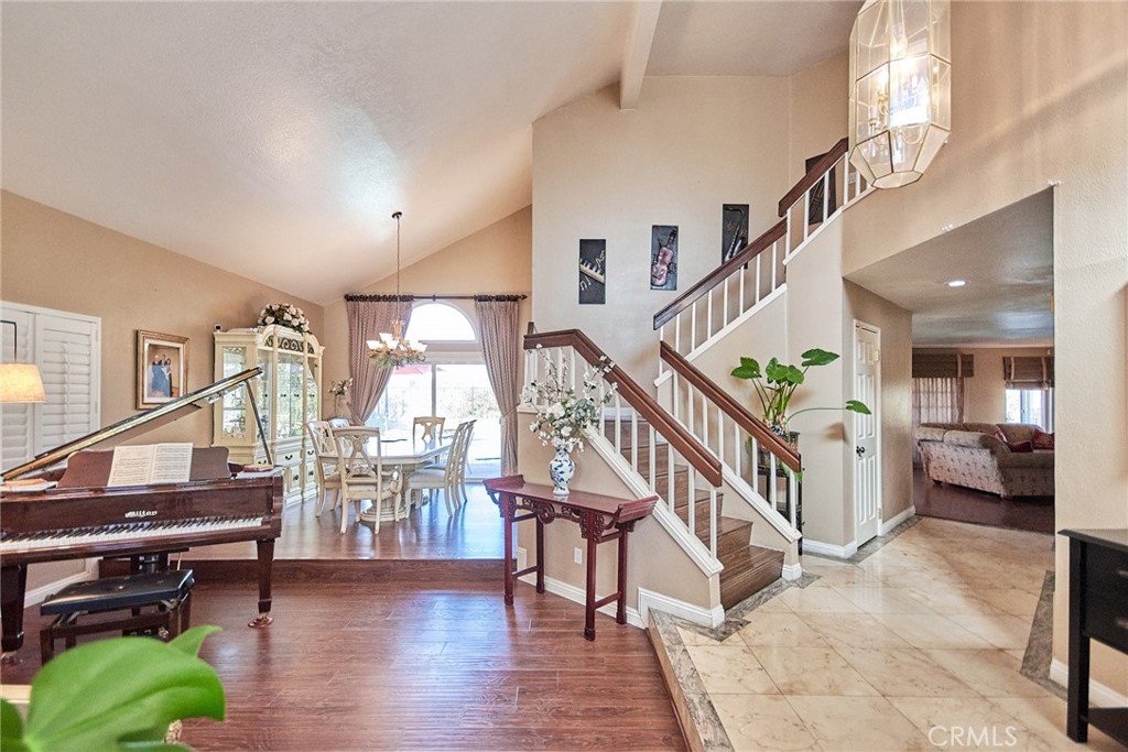 21963 E Snow Creek dr