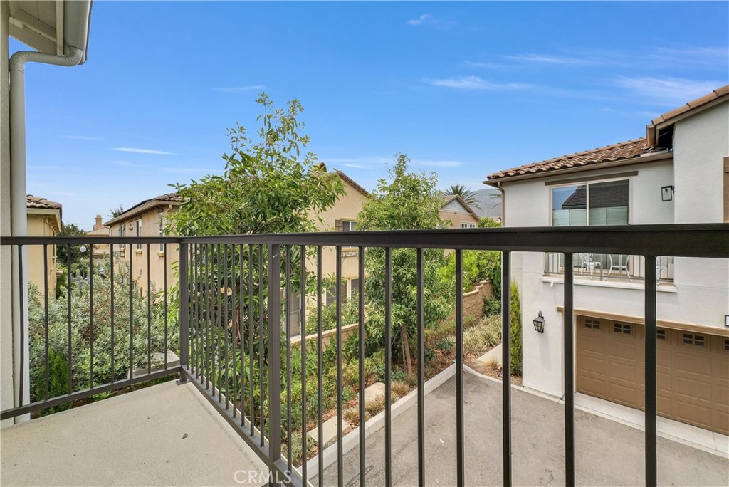 5584 Kate Way 10