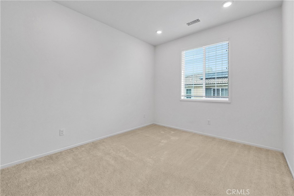 5584 Kate Way 10