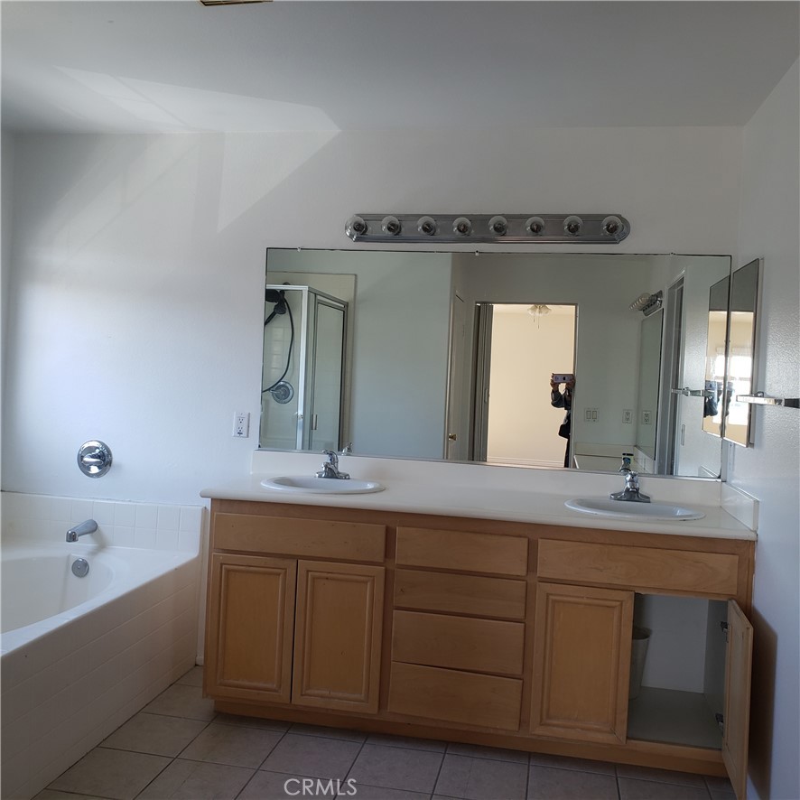 1467 Orange Grove Street