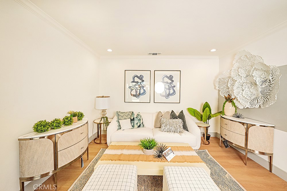 1243 E Almond Avenue