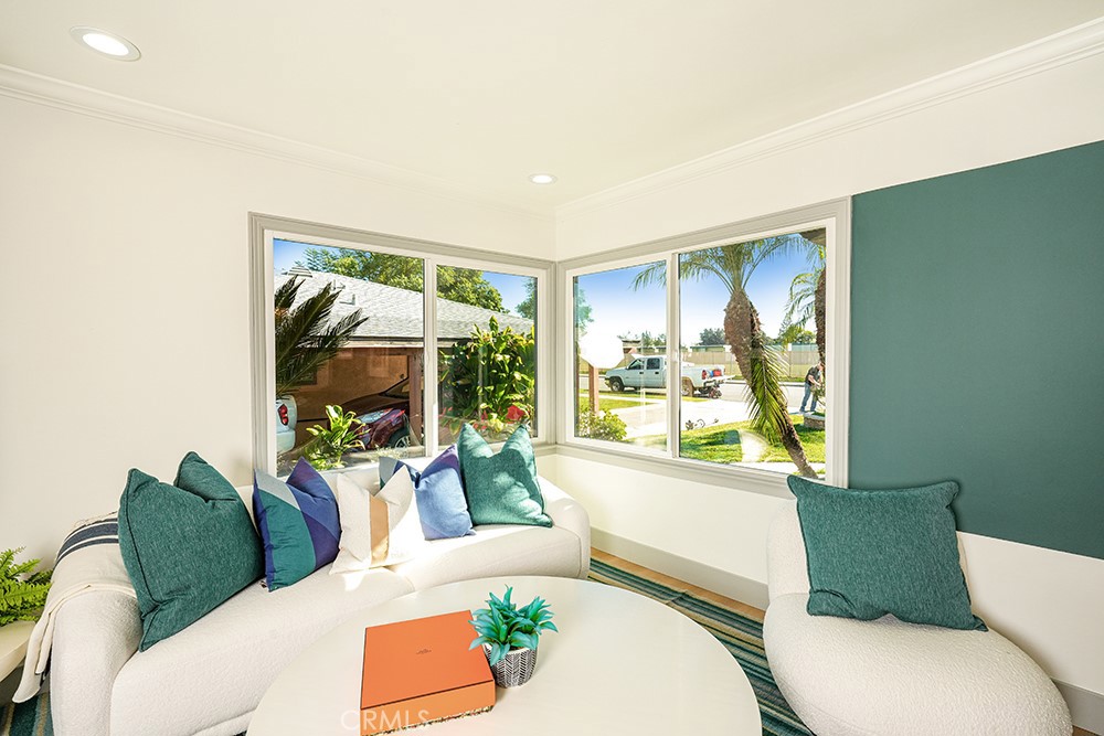 1243 E Almond Avenue