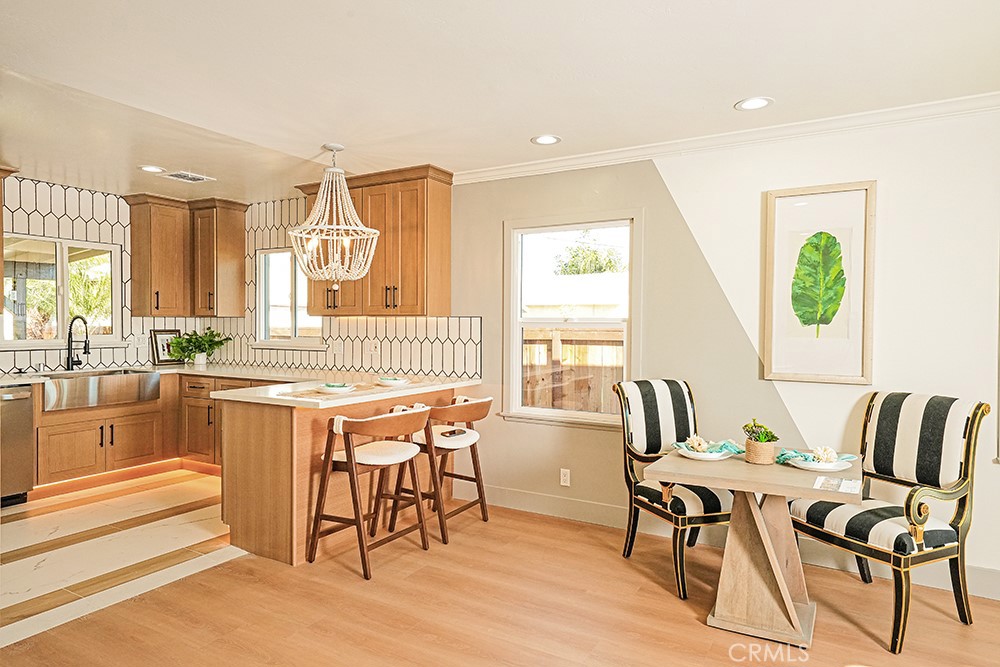 1243 E Almond Avenue