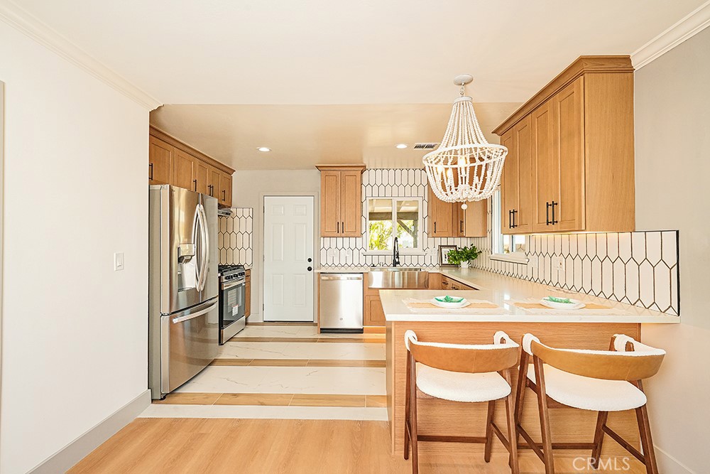 1243 E Almond Avenue