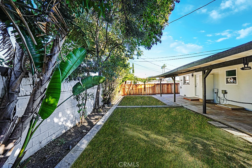 1243 E Almond Avenue