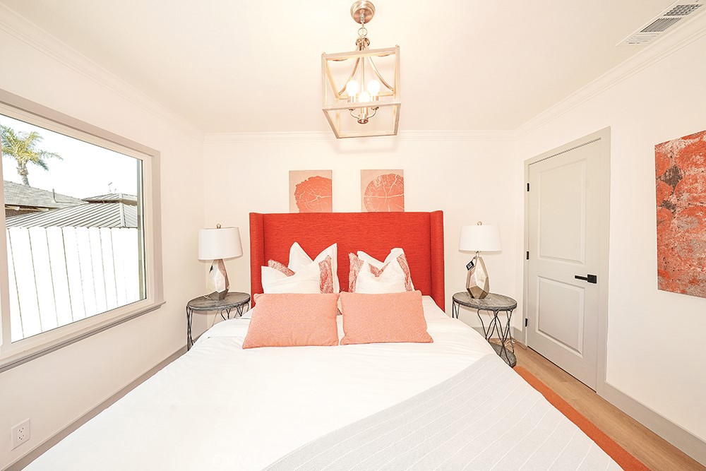 1243 E Almond Avenue