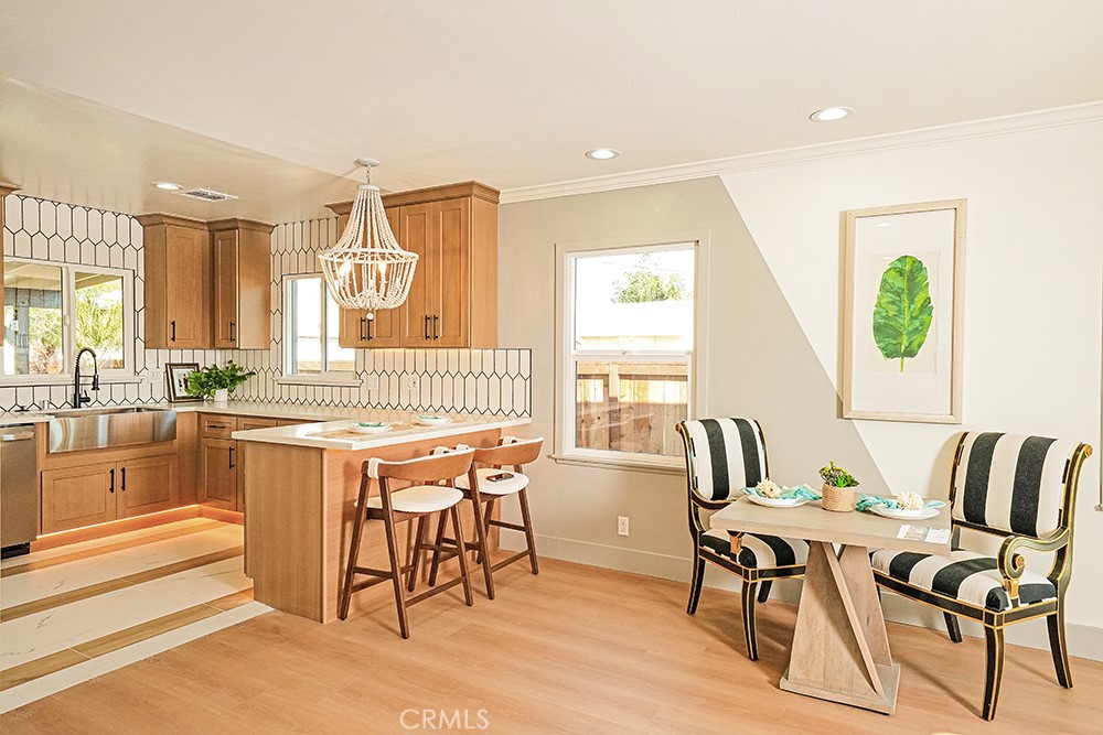 1243 E Almond Avenue