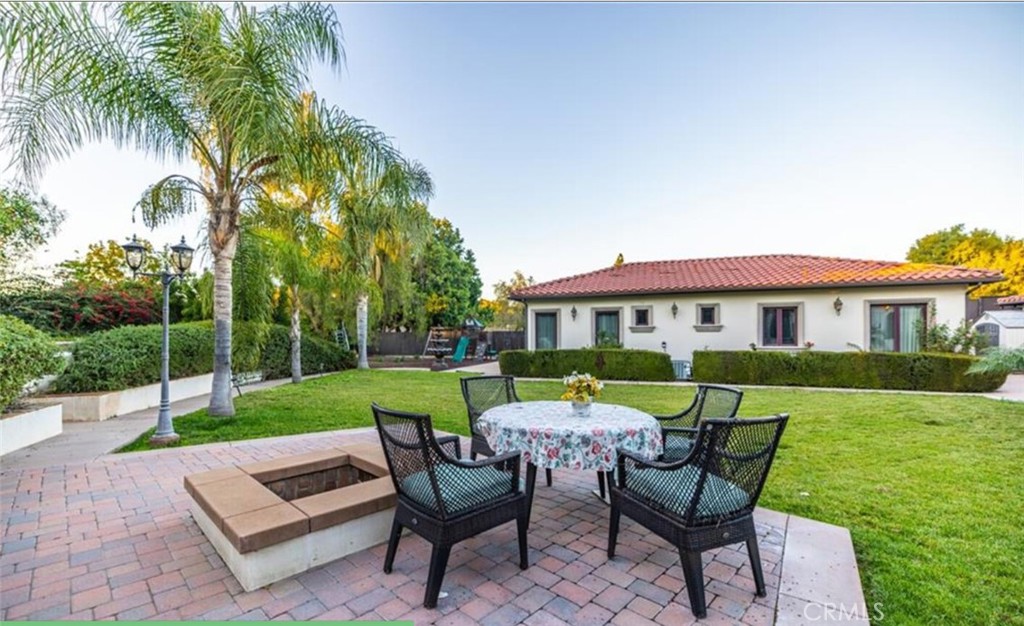 4141 Prospect Avenue