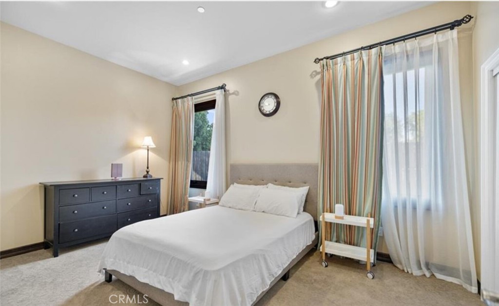 4141 Prospect Avenue