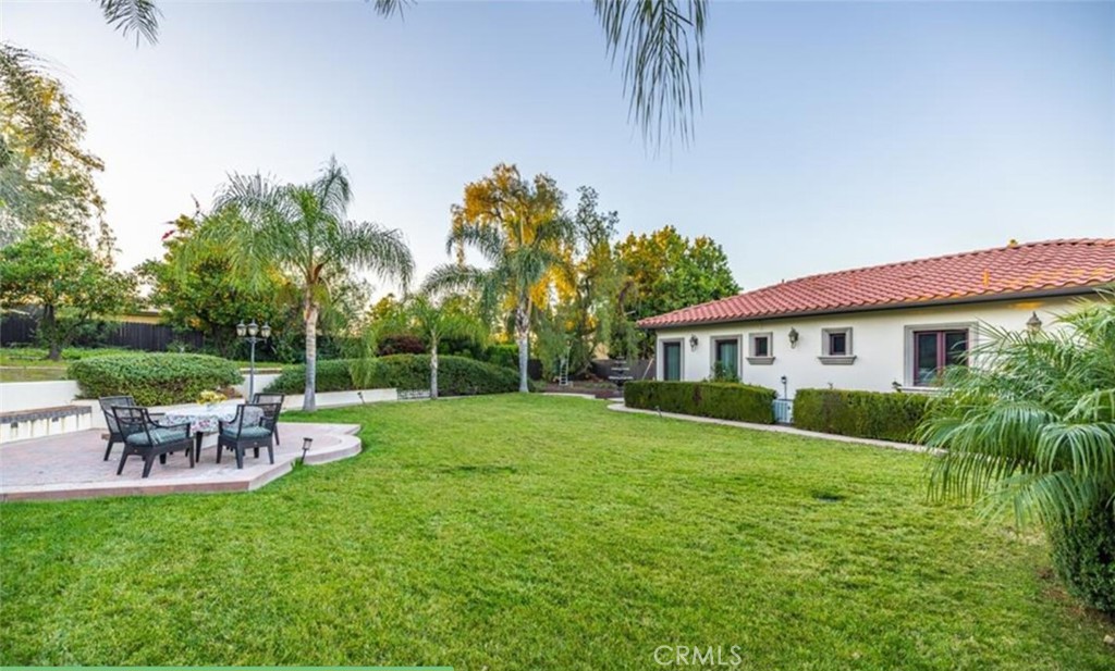 4141 Prospect Avenue