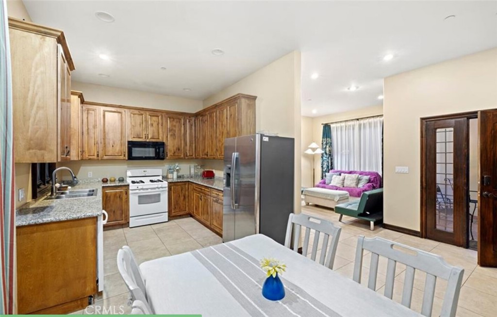 4141 Prospect Avenue