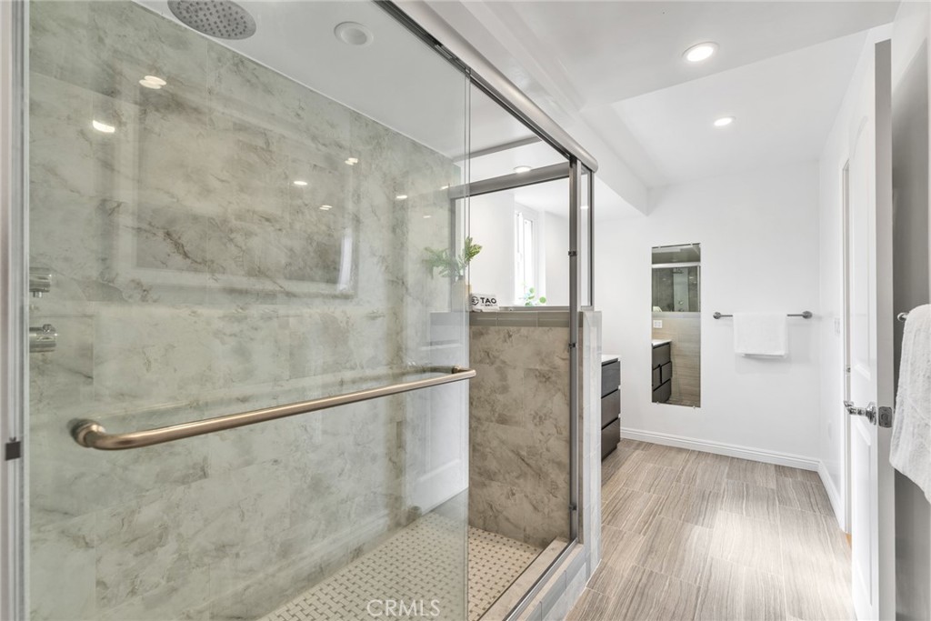 171 Avenida Santa Anita