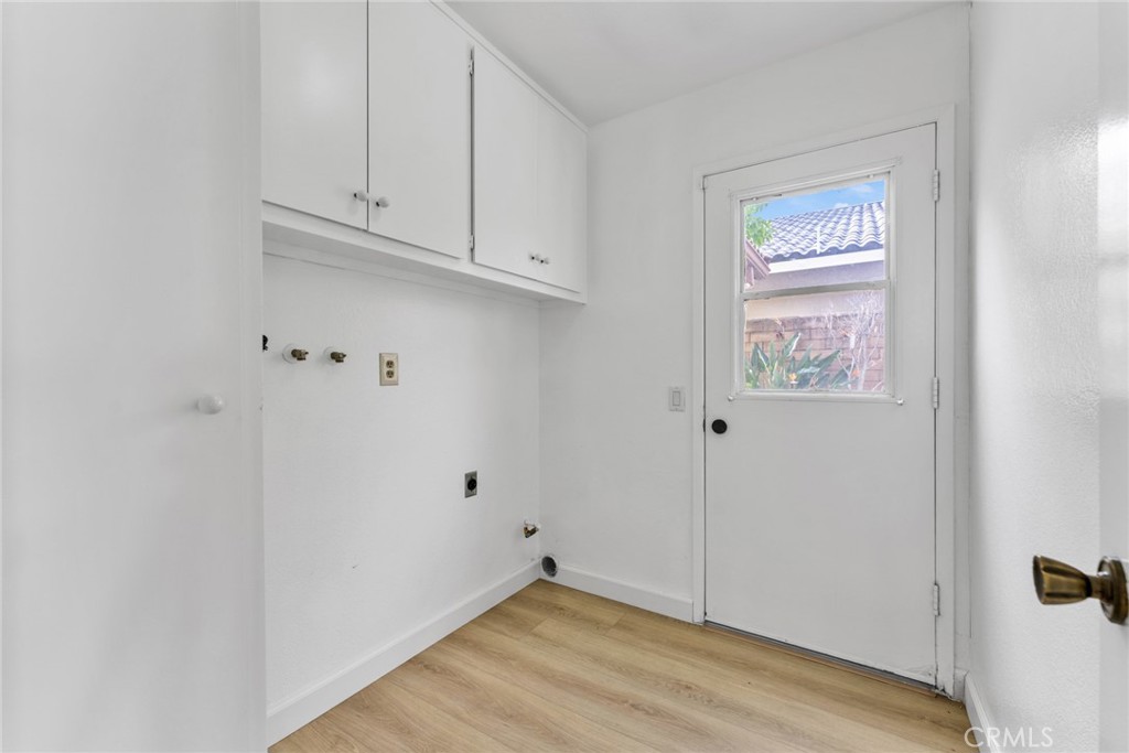 171 Avenida Santa Anita