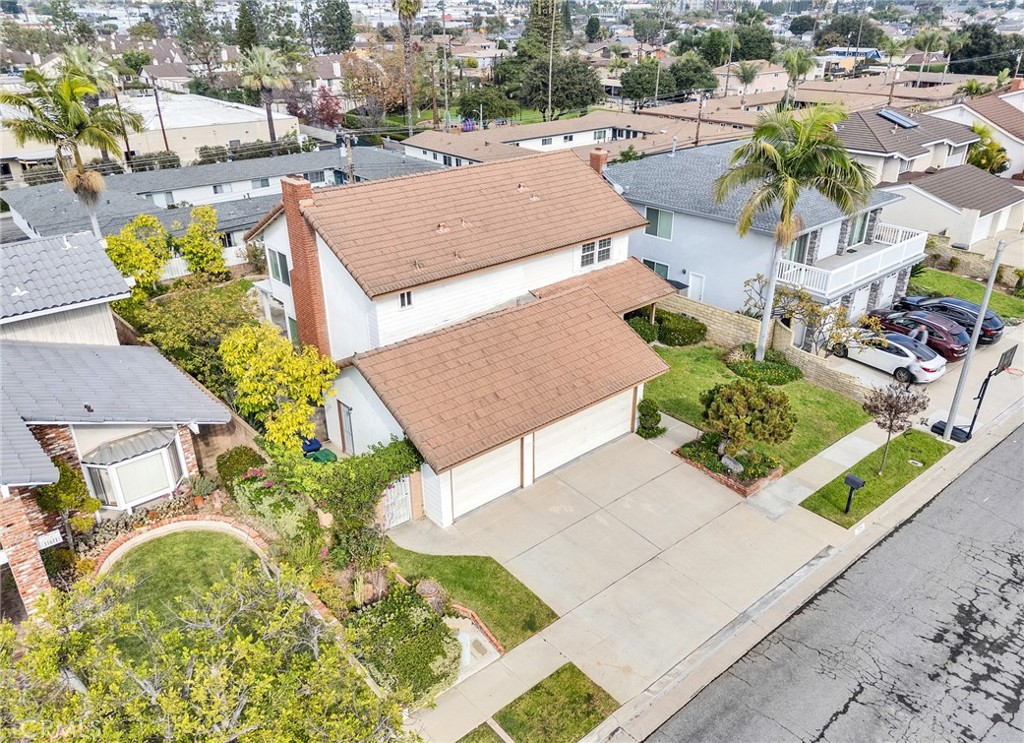 171 Avenida Santa Anita