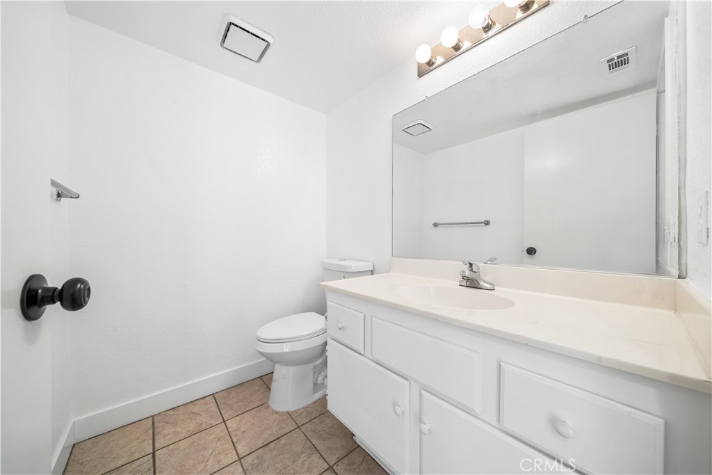12466 Highgate