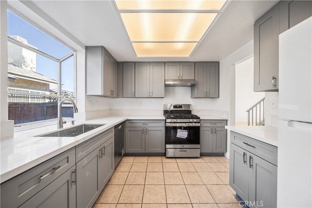 12466 Highgate