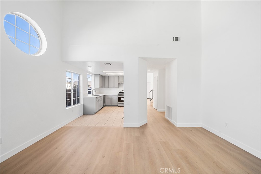 12466 Highgate