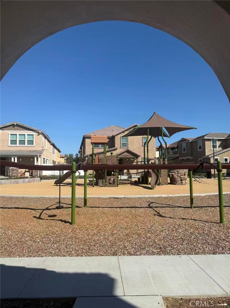 40718 Melrose Dr