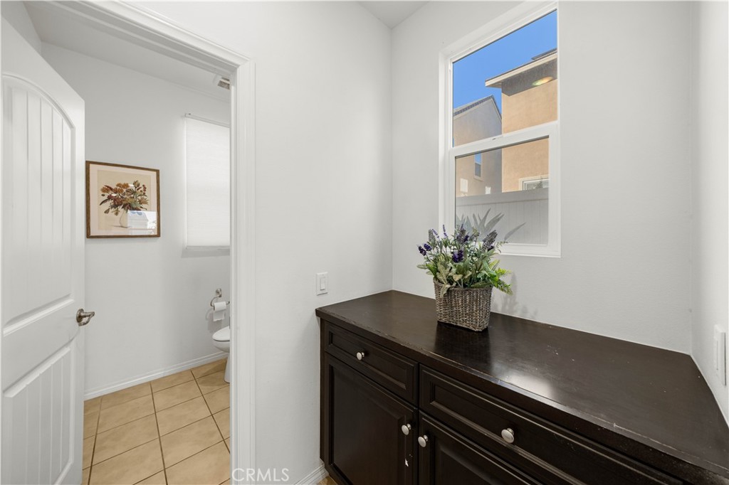 6956 La Rochelle Way