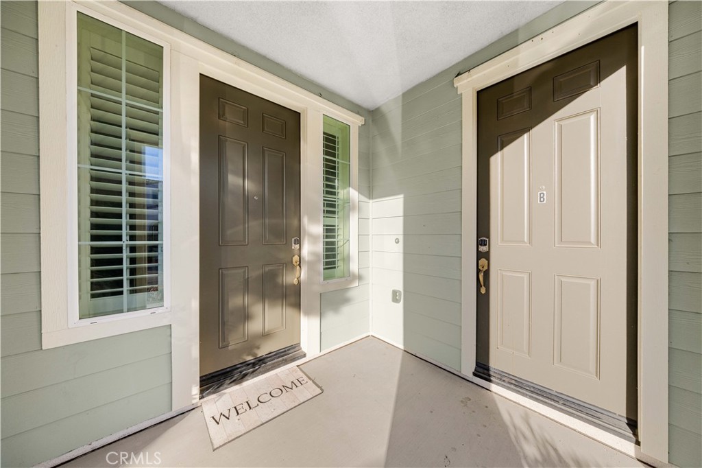 6956 La Rochelle Way