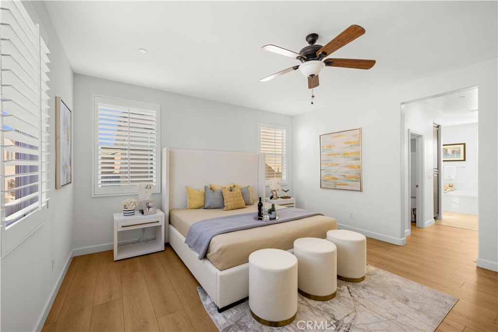 6956 La Rochelle Way