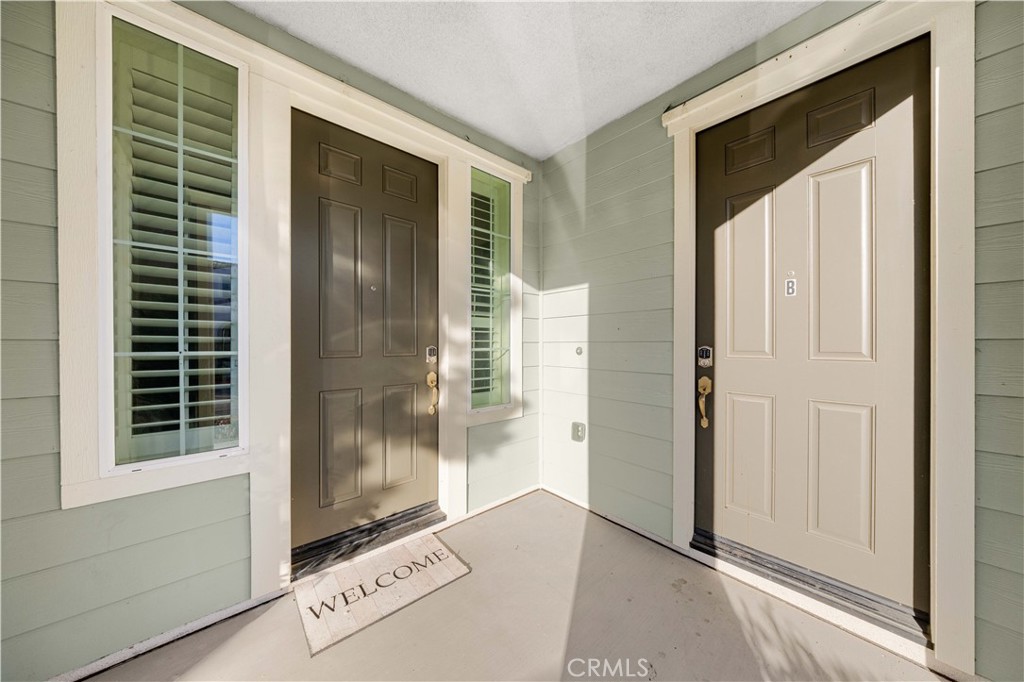 6956 La Rochelle Way