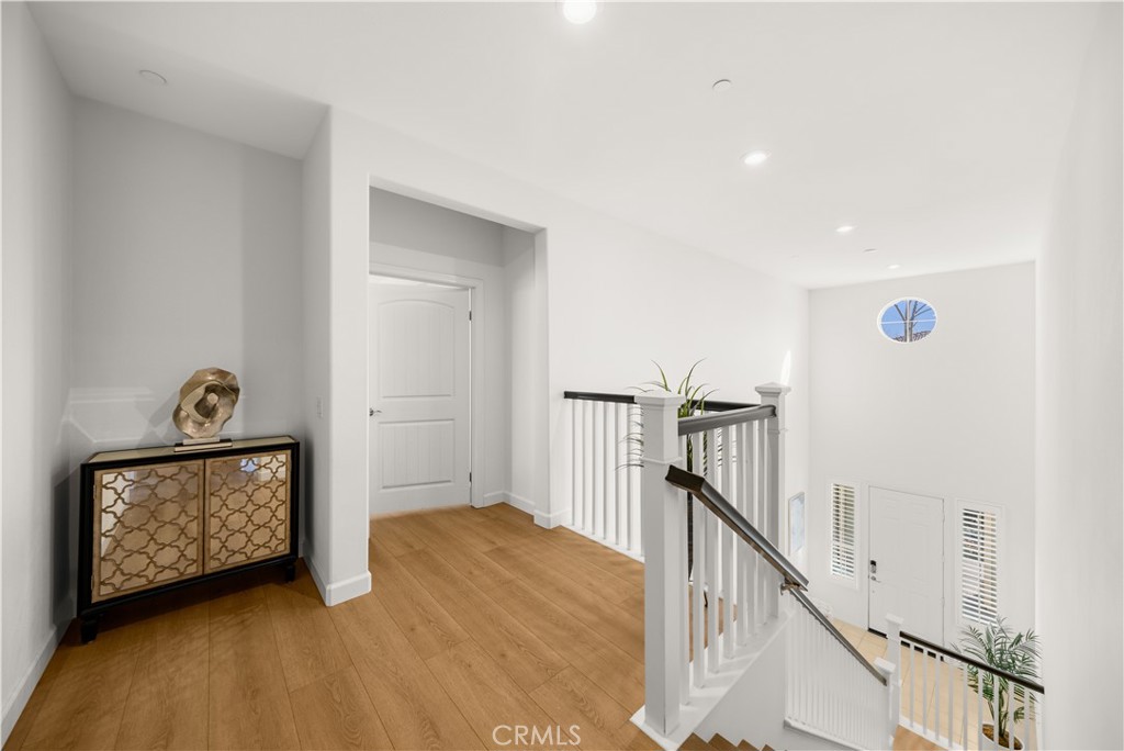 6956 La Rochelle Way