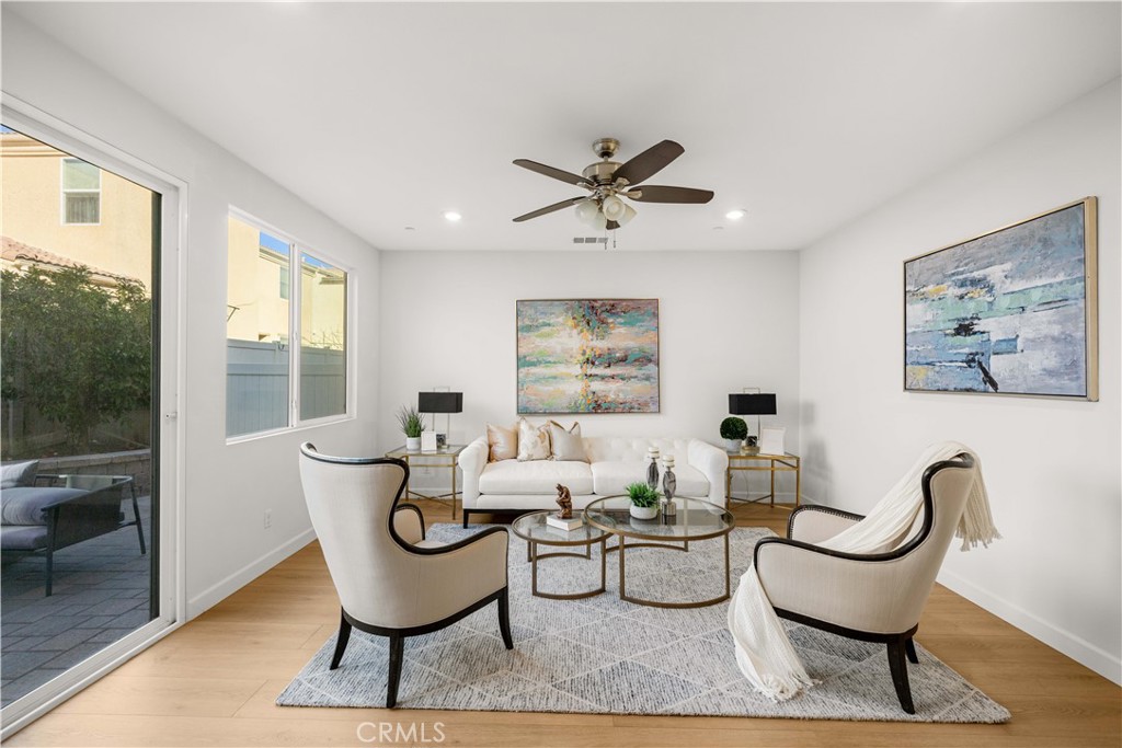 6956 La Rochelle Way