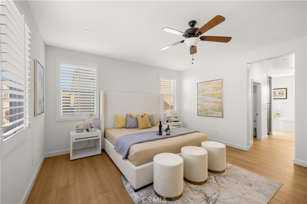 6956 La Rochelle Way