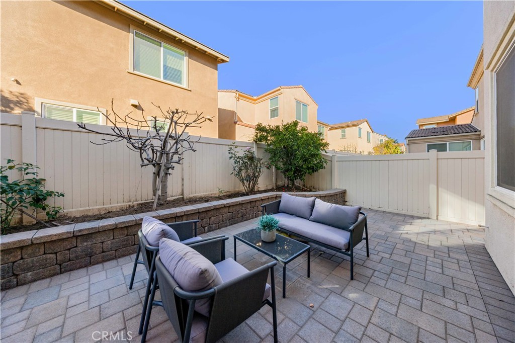 6956 La Rochelle Way