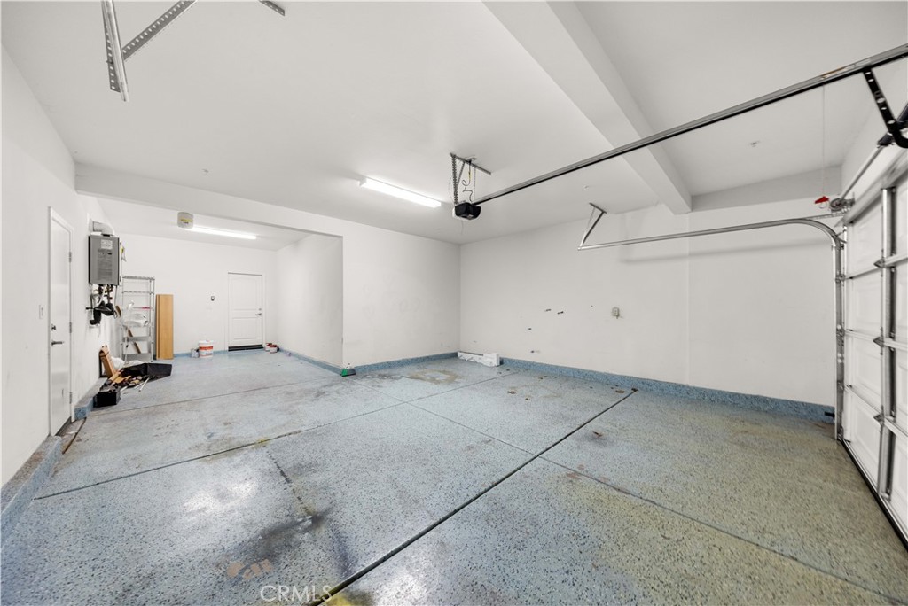 6956 La Rochelle Way