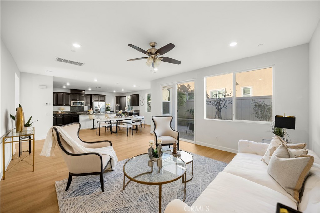 6956 La Rochelle Way