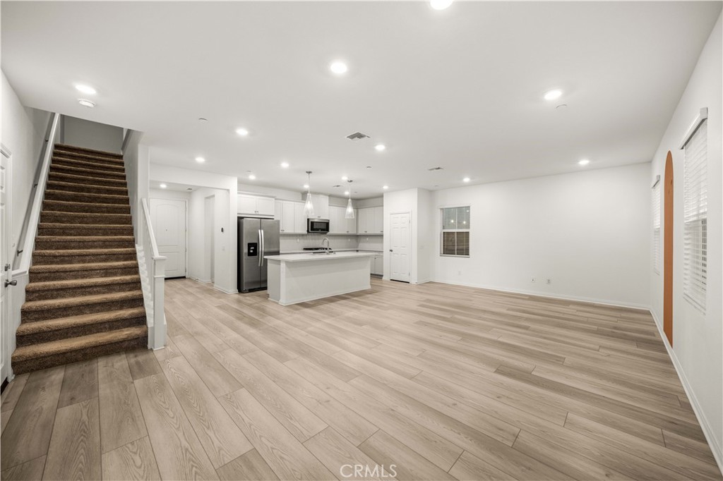 3918 E E Cambria Privado