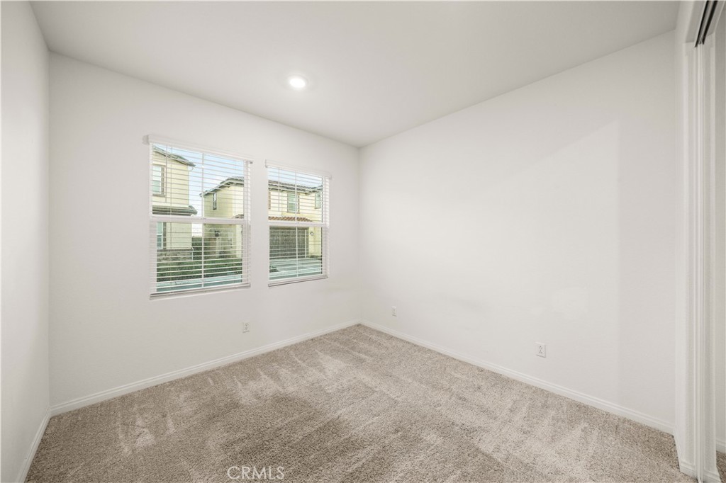 3918 E E Cambria Privado