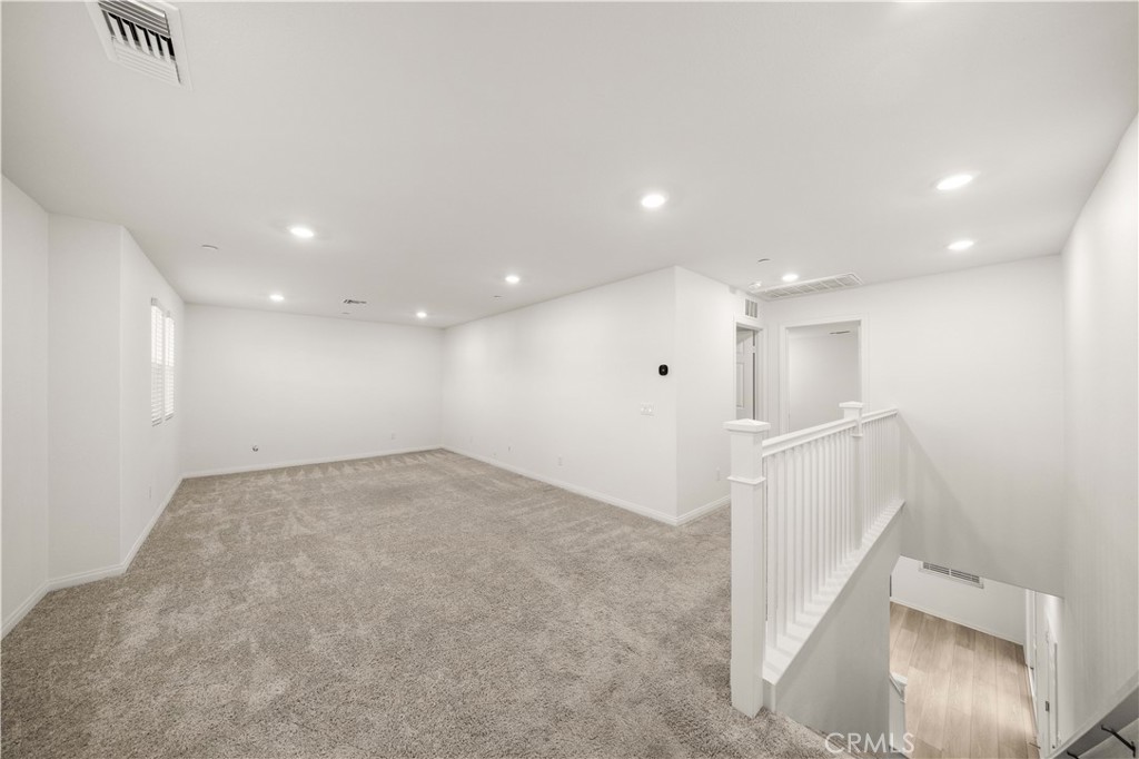 3918 E E Cambria Privado