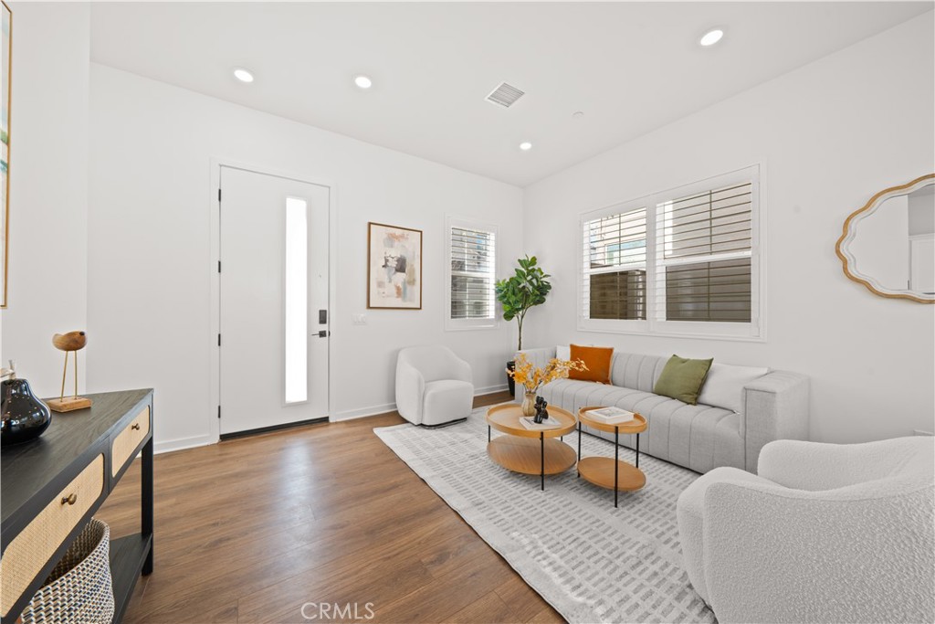4451 S Bryant Paseo