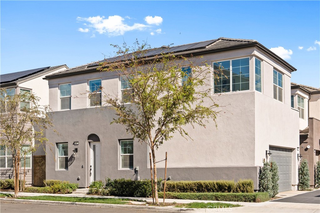 4451 S Bryant Paseo