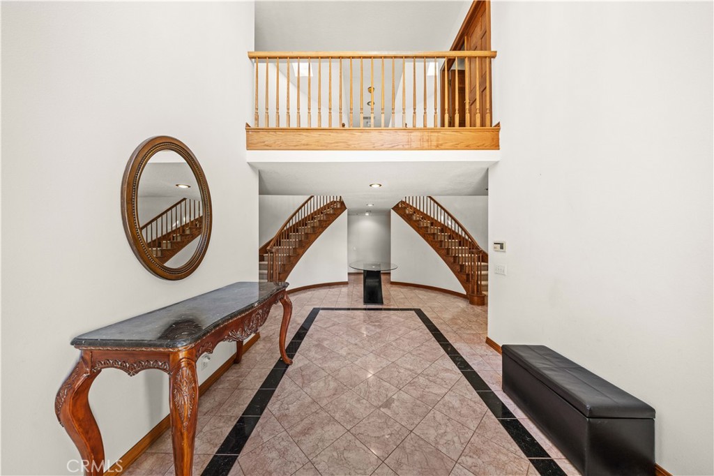 15930 Esquilime