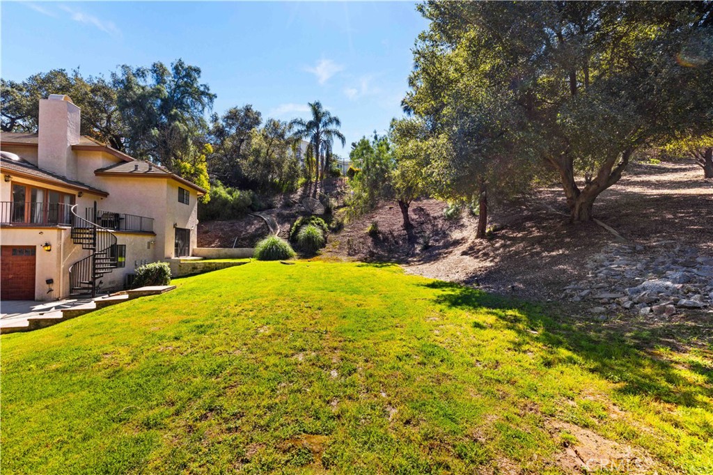 15930 Esquilime