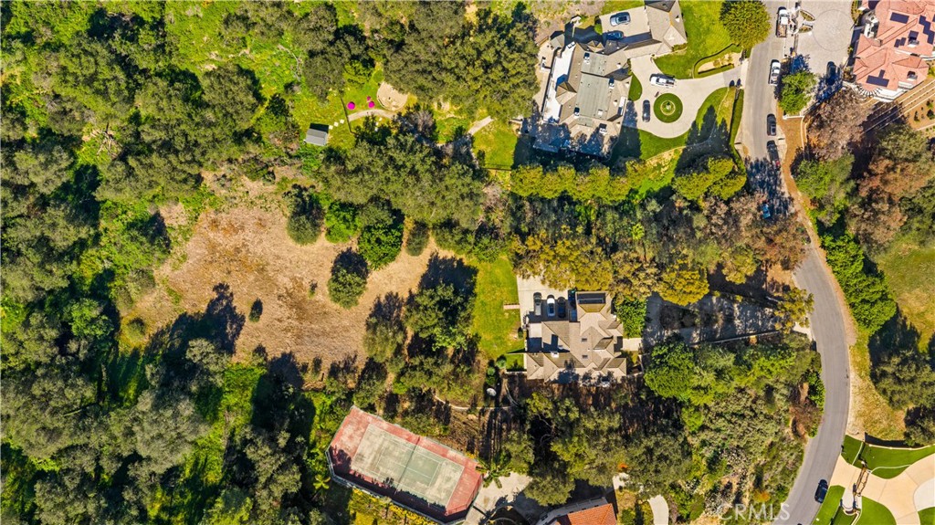 15930 Esquilime